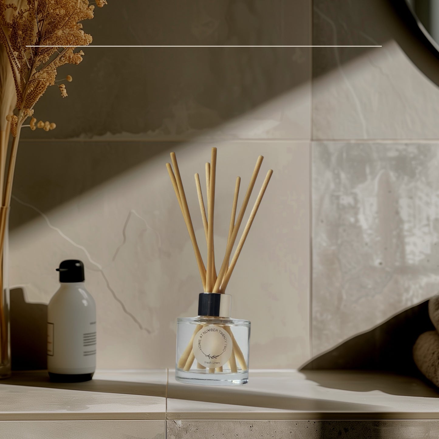 Fresh Linen Reed Diffuser by Home at Number Twenty Two – a crisp and comforting home fragrance with clean cotton and light floral notes, elegantly presented with natural reeds.